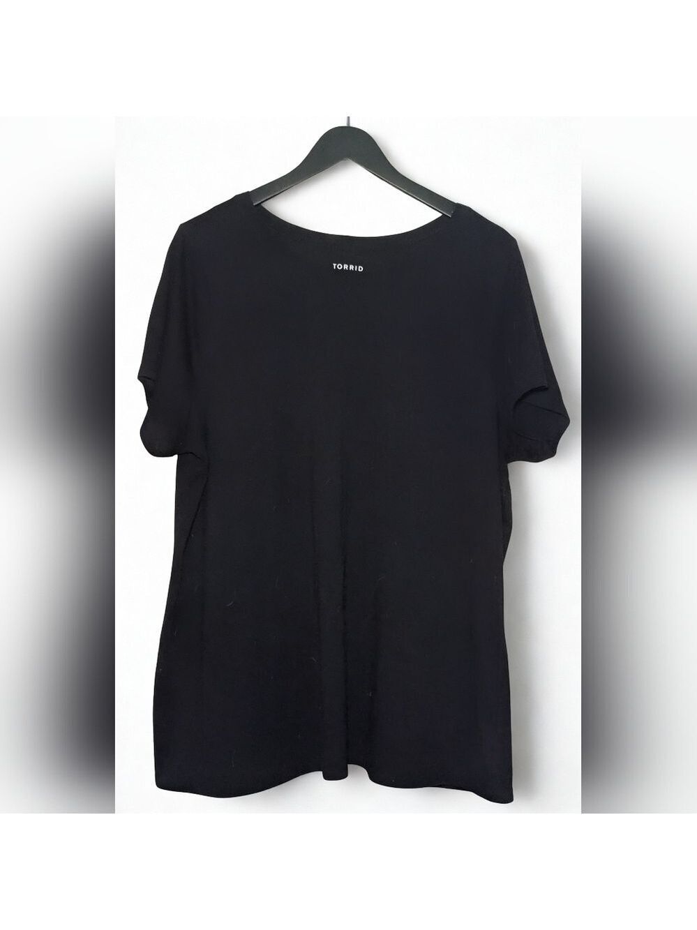 Torrid Black Classic Fit Short Sleeve Tee Size 3